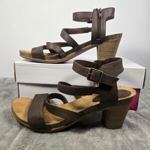 Andiamo Keller Brown Strappy Block Heel Sandals Womens Size 10 Zip Back Buckle